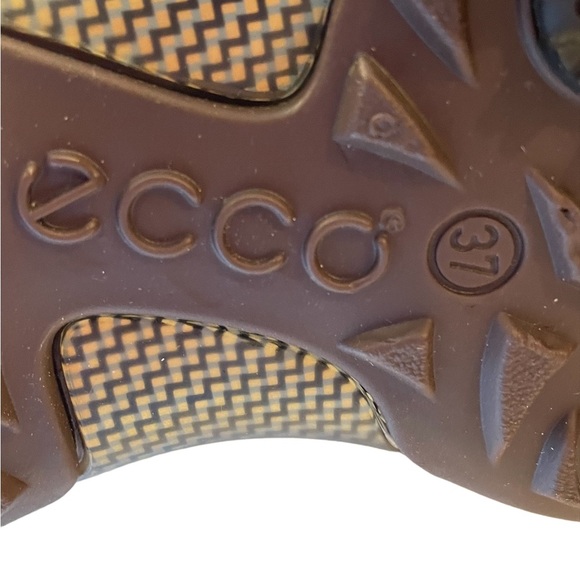 Ecco golf with casual pitch, woman’s,  size 6-6.5 - Picture 10 of 11